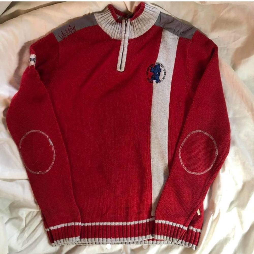 Vintage Red Quarterzip